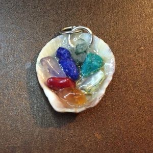 Tiny Clam Shell Pendant